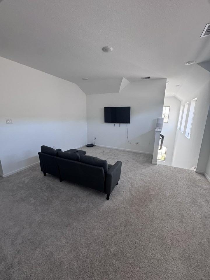 28812 Bobcat Run Dr - Photo 4 of 10