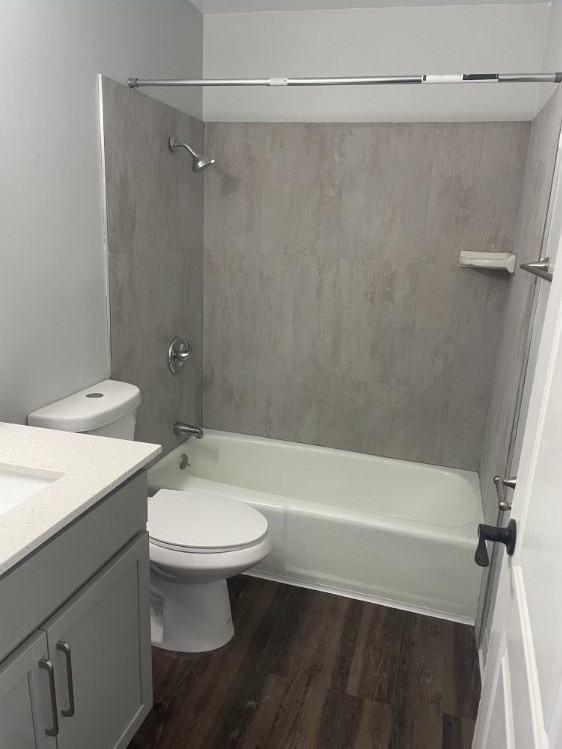 436 E St #6 - Photo 4 of 6