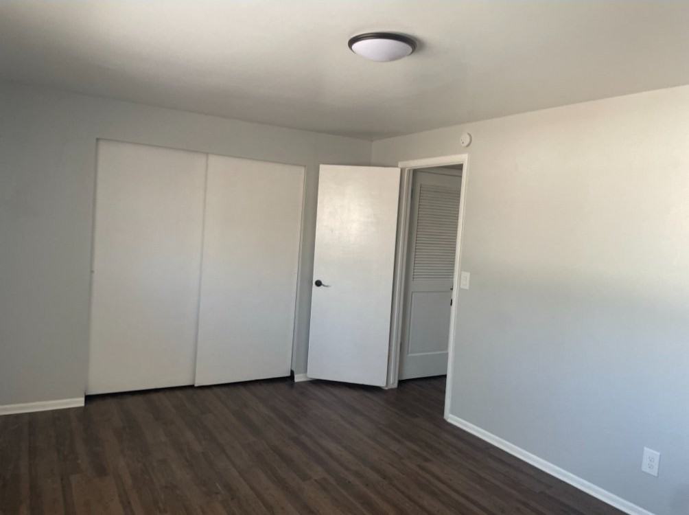 436 E St #6 - Photo 5 of 6