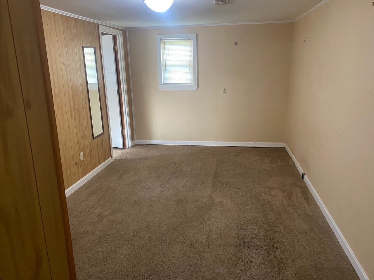 415 Bond St - Photo 6 of 7