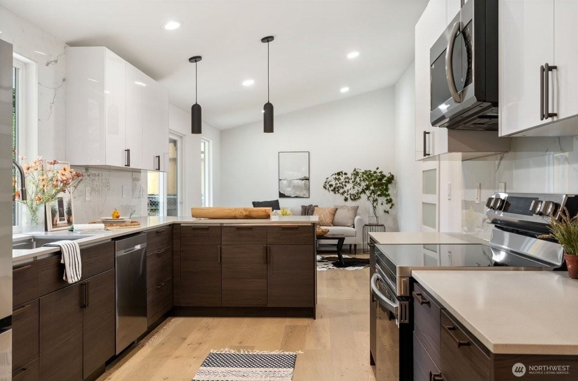914 198th Pl Sw - Photo 4 of 13