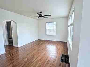 4801 W Irving St #1 - Photo 2 of 14