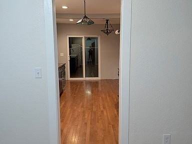 4801 W Irving St #1 - Photo 5 of 14