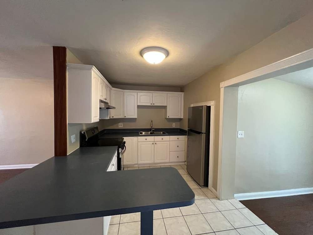 3702 Sw 58th Ter - Photo 5 of 10