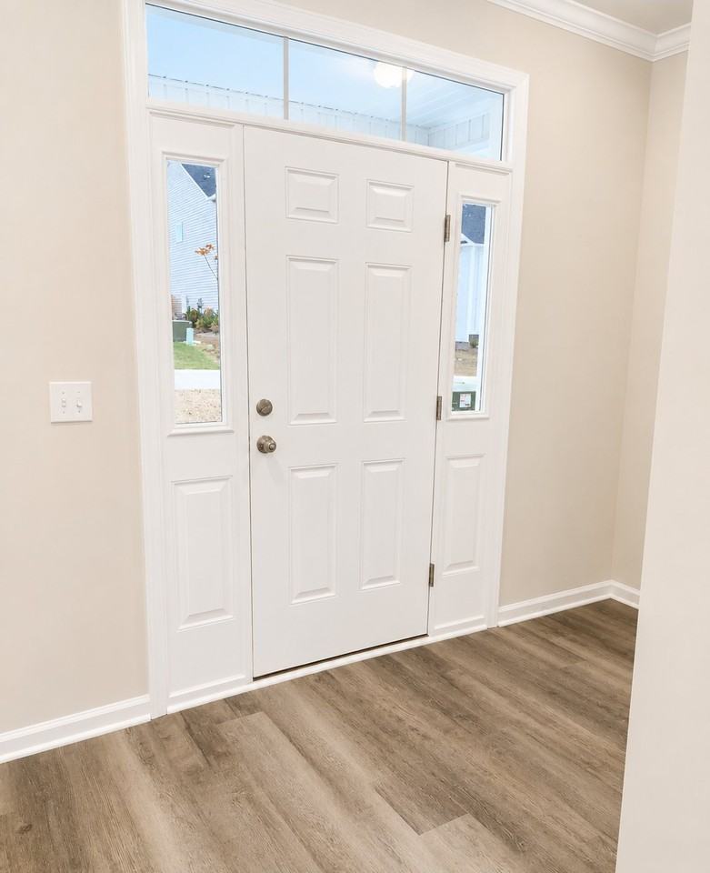 1012 Winter Way - Photo 4 of 18