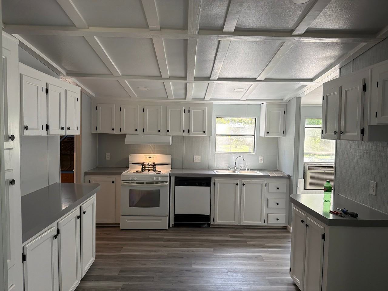 220 Sw Magical Ter - Photo 6 of 7