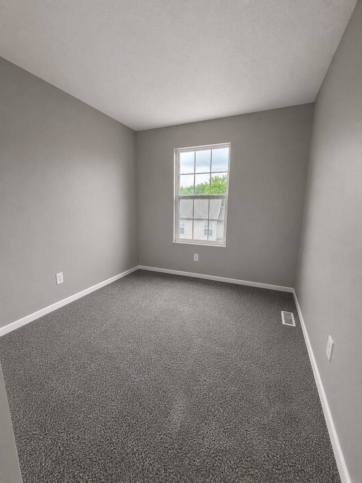 190 Dell Ave #6 - Photo 7 of 8