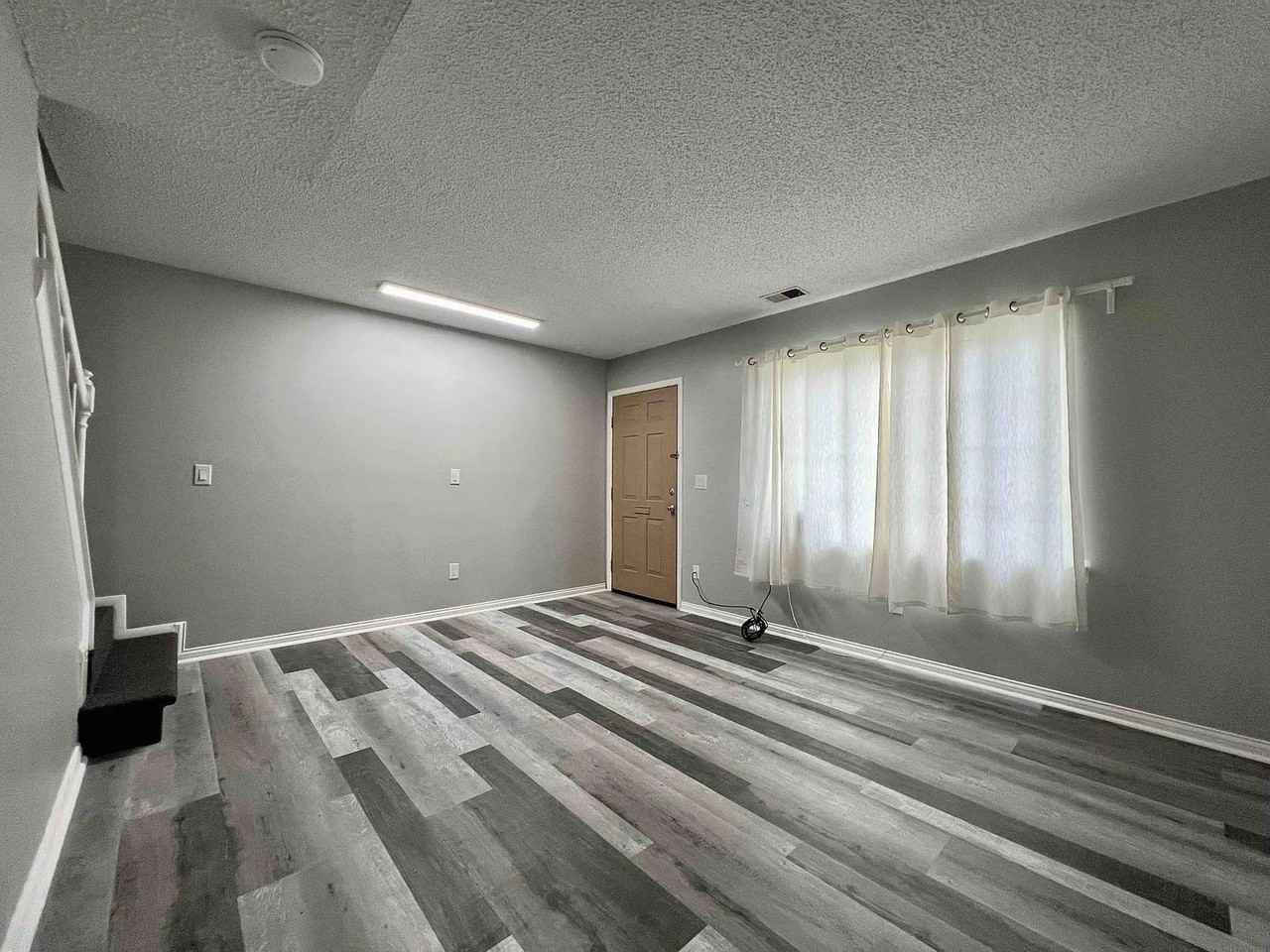 2927 Bridgewalk St - Photo 3 of 12