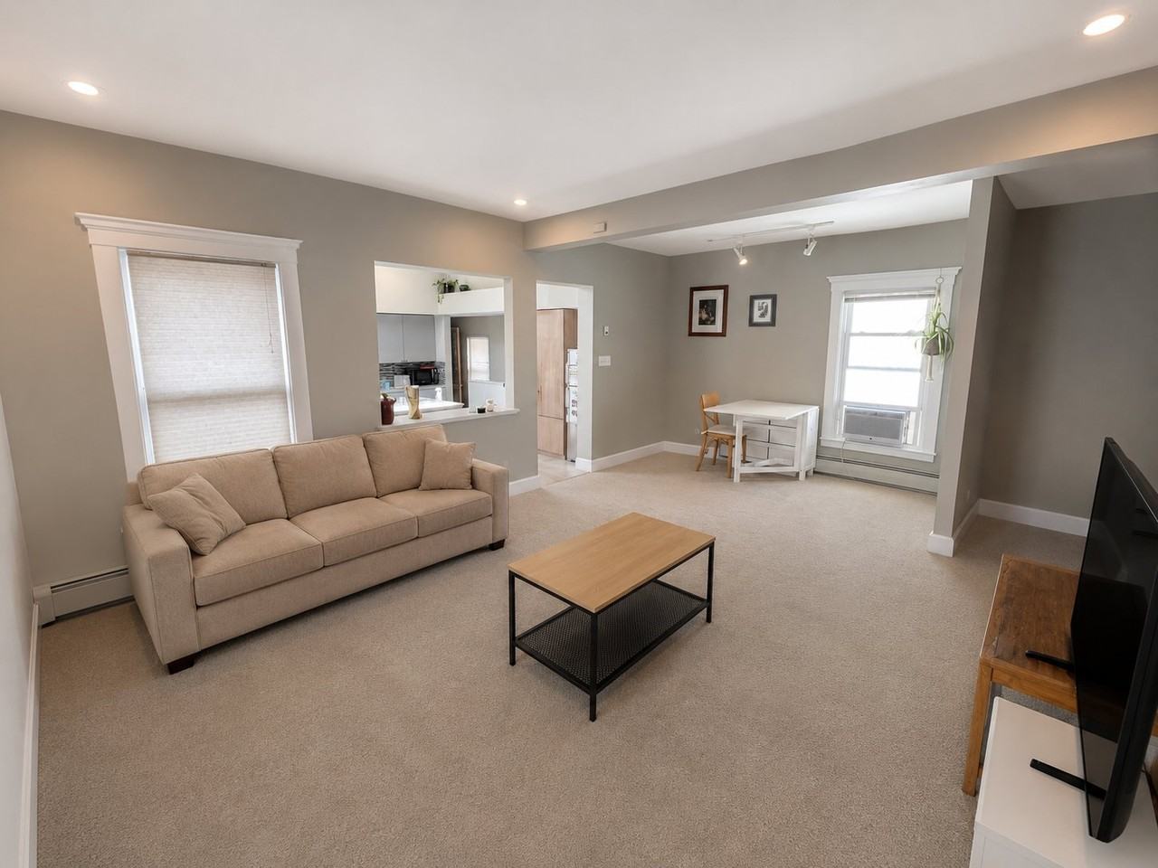 112 School St #2 - Photo 2 of 20