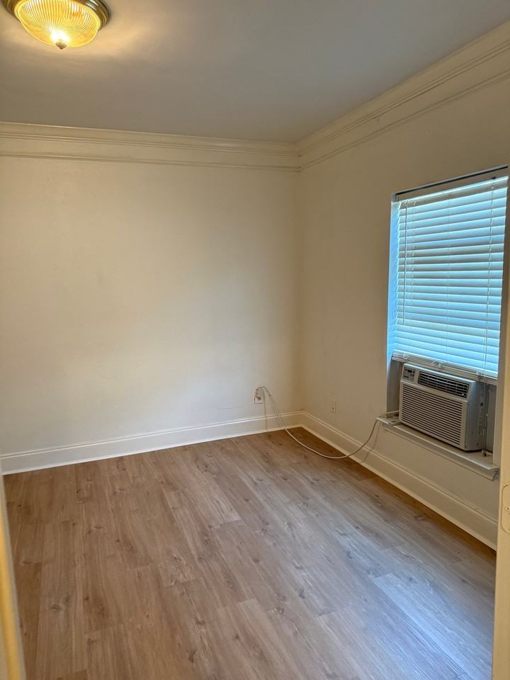6322 Stillwell St #BACK - Photo 5 of 8