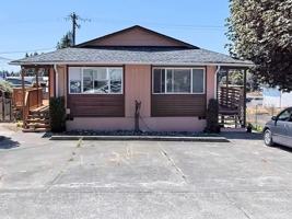 featured image of 21311 3rd Ave S #B
