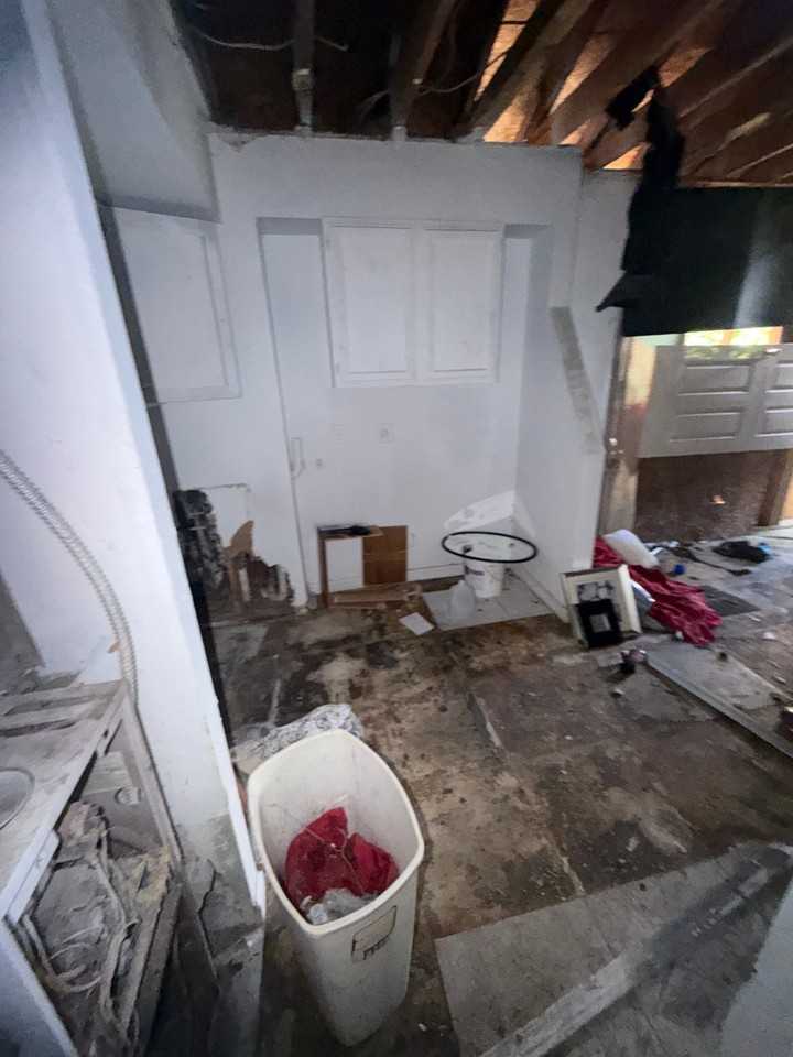 30 Delores Dr - Photo 5 of 17