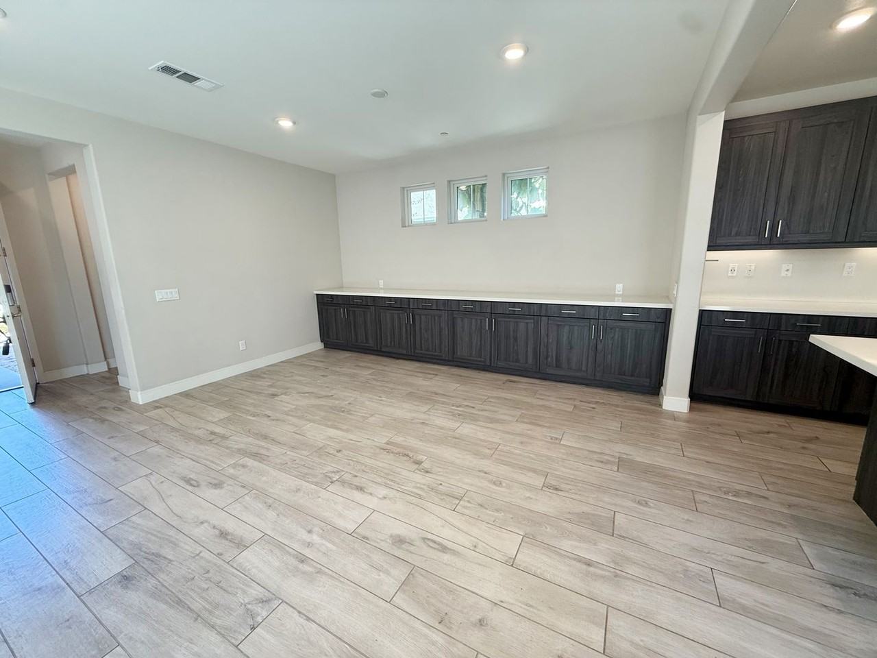 6705 Aliso Valley Way - Photo 6 of 31