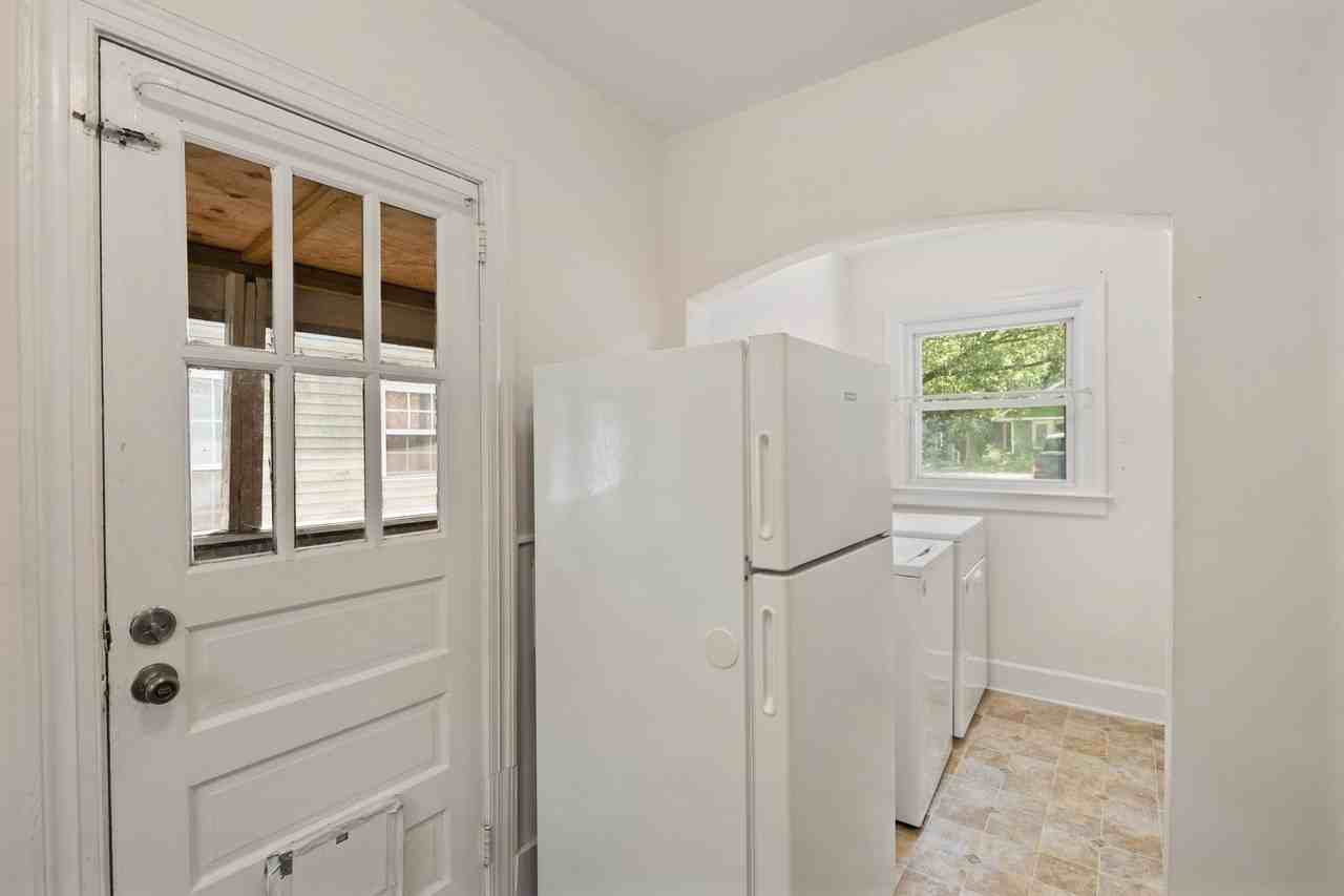 2816 Broad St - Photo 7 of 21