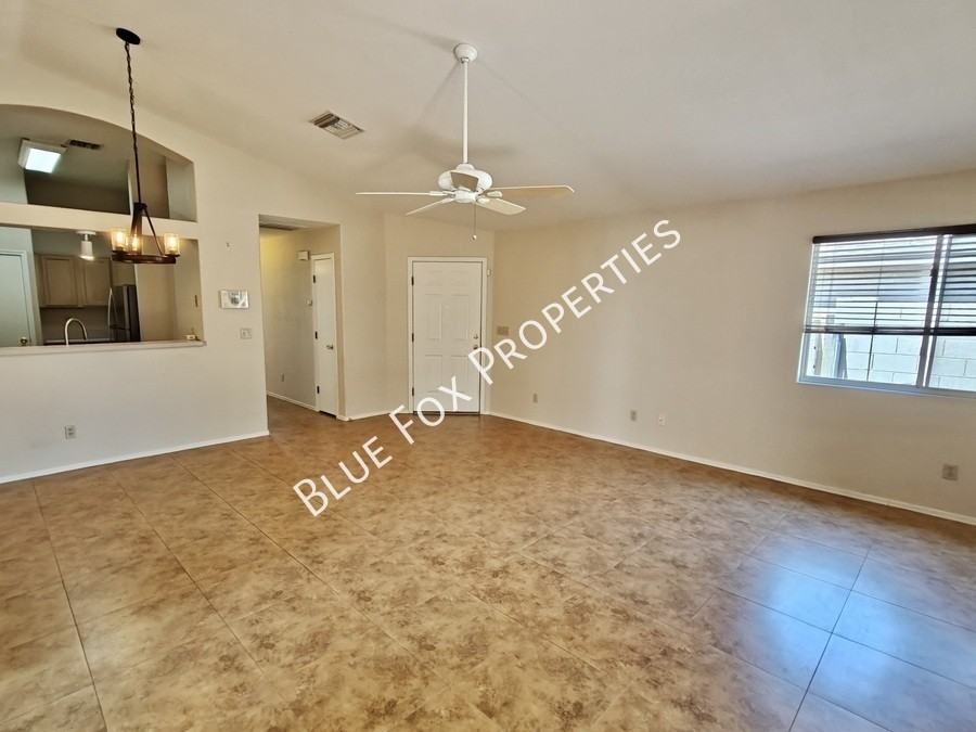 9422 E Cork St - Photo 2 of 27