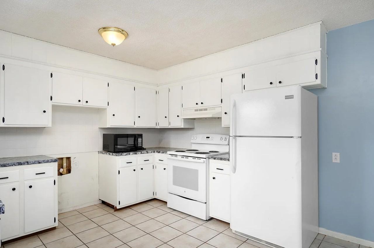 1010 W Lakewood St #NA - Photo 7 of 20