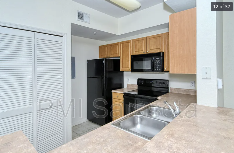 5731 Soldier Cir #201 - Photo 5 of 24