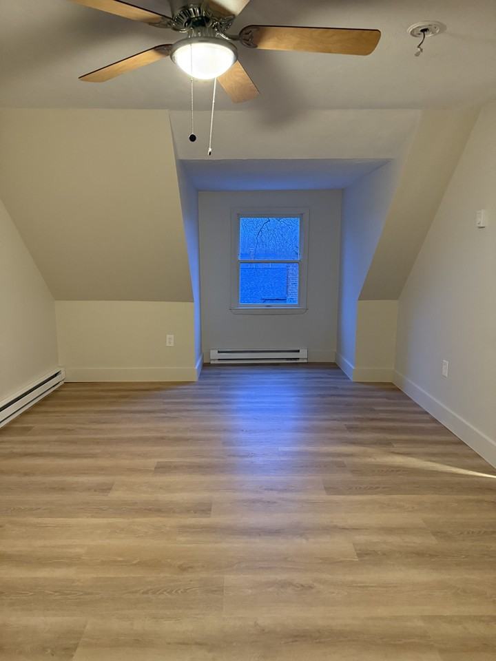 Pine St #5 - Photo 6 of 10