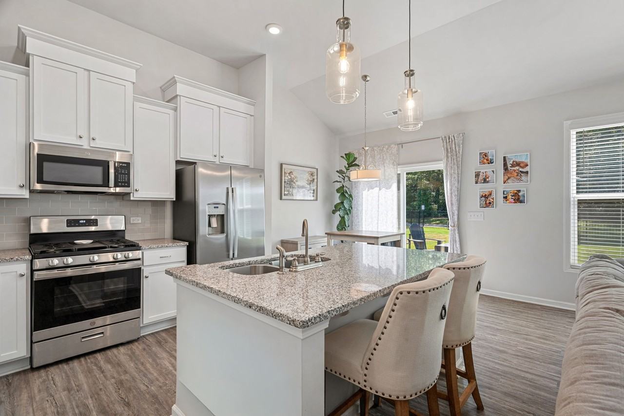 3739 Berry Dr #NA - Photo 6 of 18
