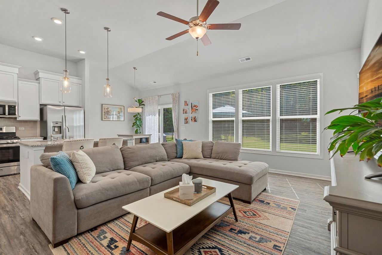 3739 Berry Dr #NA - Photo 7 of 18