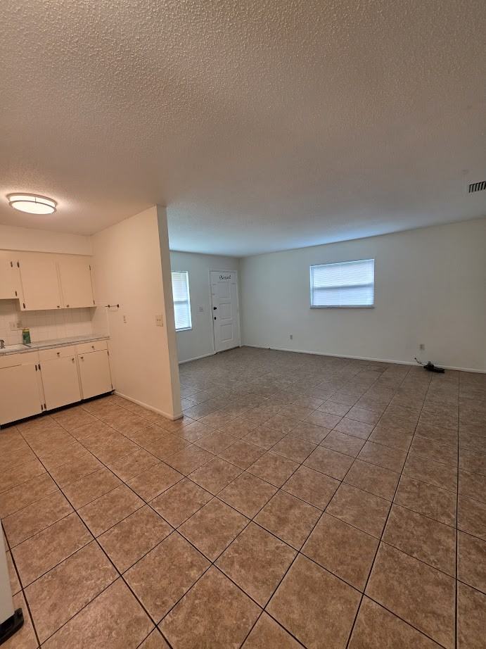 5931 Plaza View Dr #5931 - Photo 7 of 48