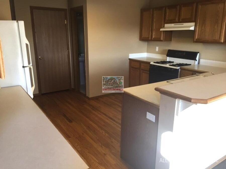 5223 Blackcloud Loop - Photo 4 of 12