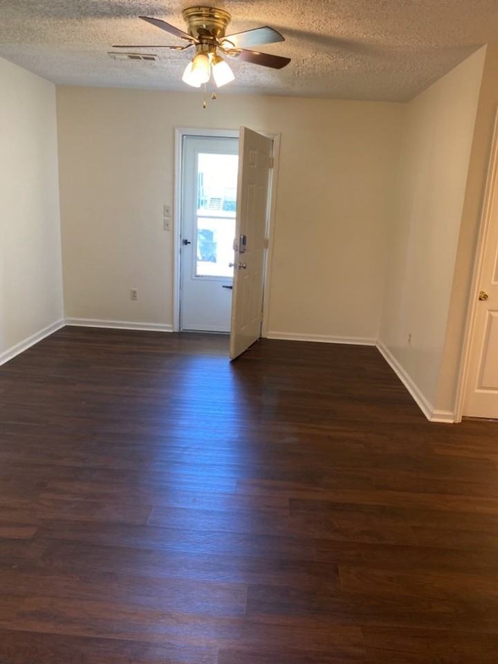 232 Dogwood Pointe Dr #1 - Photo 5 of 13