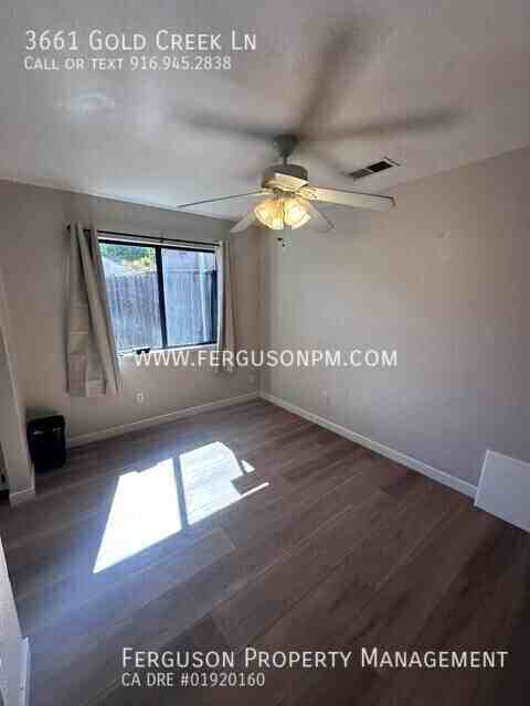 3661 Gold Creek Ln - Photo 7 of 14