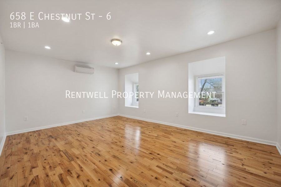 658 E Chestnut St #6 - Photo 2 of 16