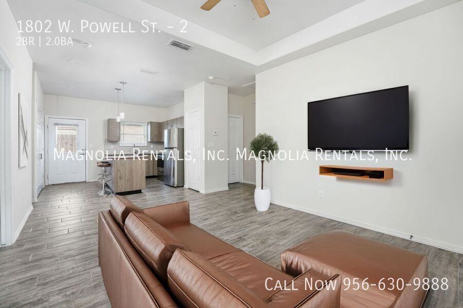 1802 W Powell St #2 - Photo 2 of 13