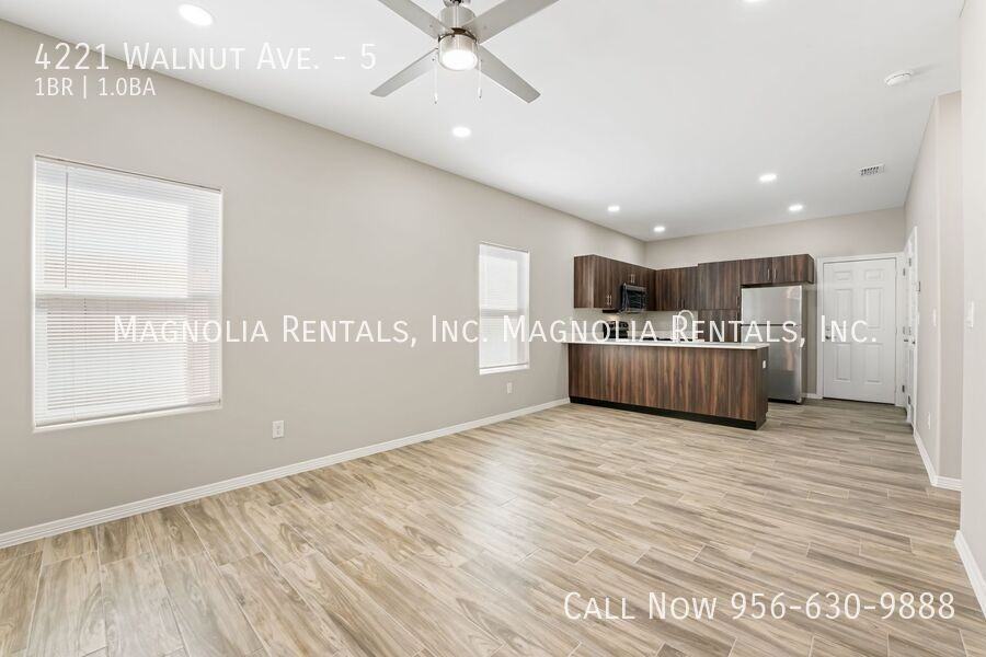 4221 Walnut Ave #5 - Photo 4 of 14