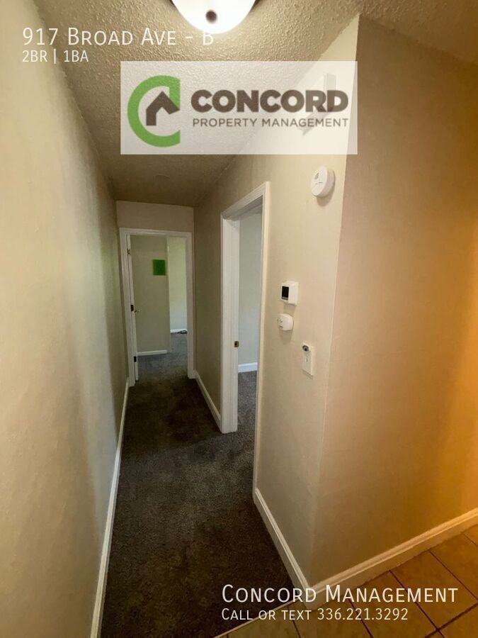 917 Broad Ave #B - Photo 7 of 13
