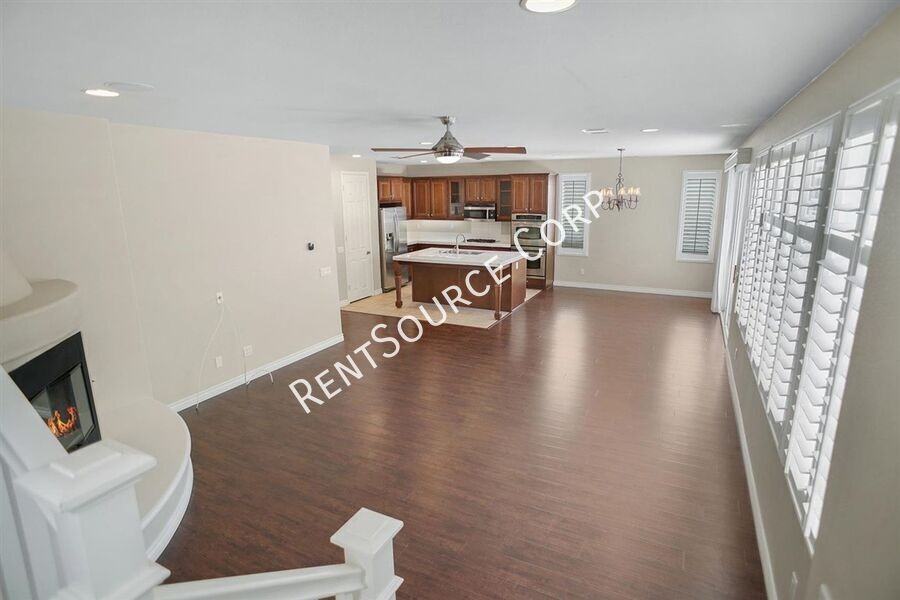 17420 Smoke Tree Ln - Photo 2 of 20