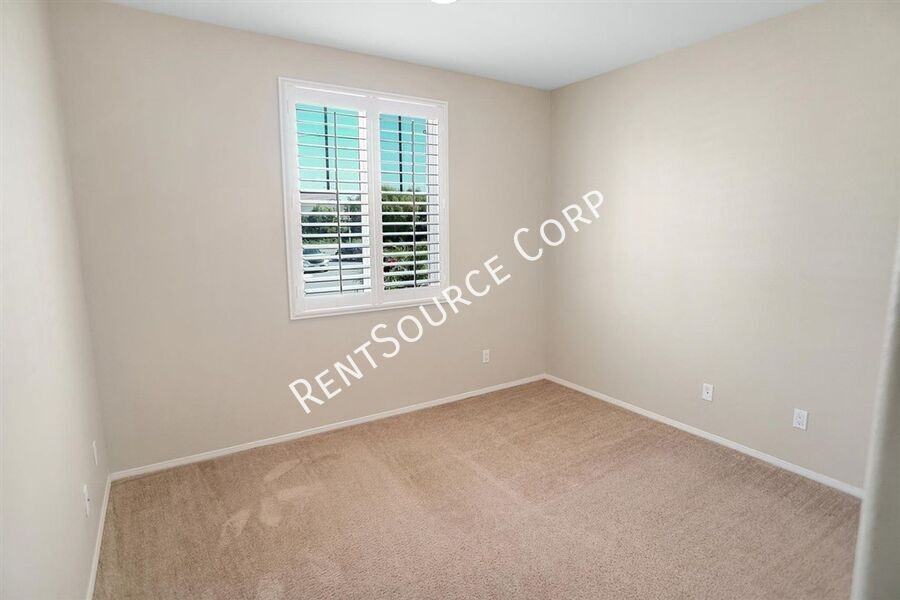 17420 Smoke Tree Ln - Photo 7 of 20