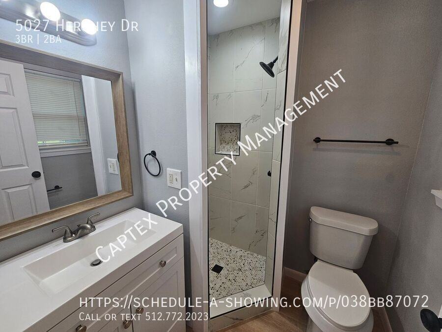 5027 Hershey Dr - Photo 3 of 21