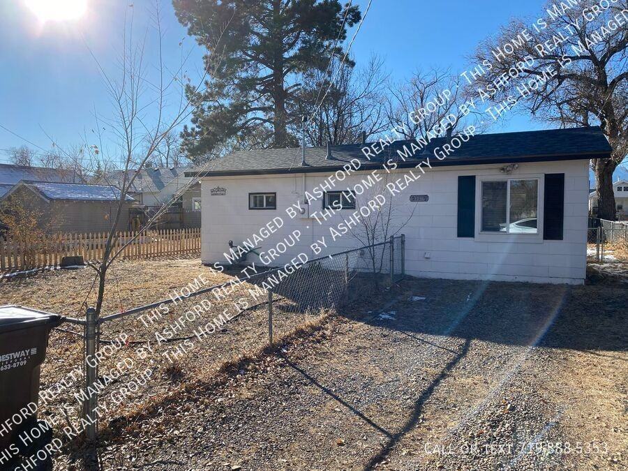 511 1/2 Swope Ave - Photo 2 of 18