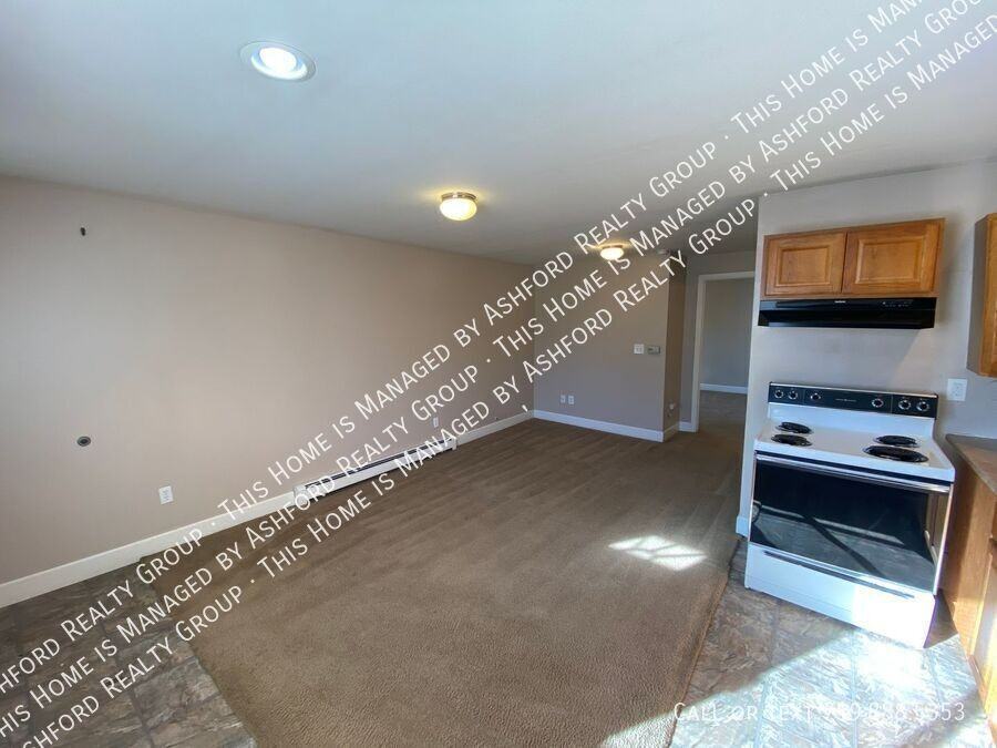 511 1/2 Swope Ave - Photo 4 of 18