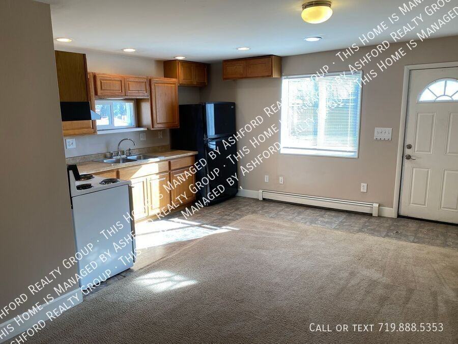 511 1/2 Swope Ave - Photo 6 of 18