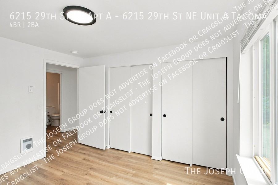 6215 29th St Ne Apt A - Photo 4 of 11