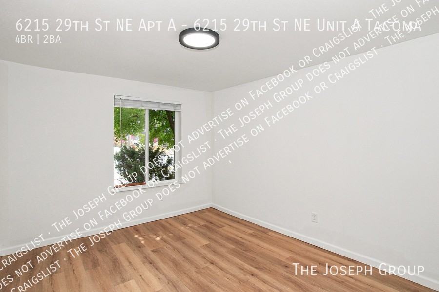 6215 29th St Ne Apt A - Photo 6 of 11