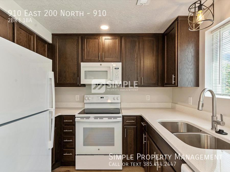 910 E 200 N #910 - Photo 7 of 27