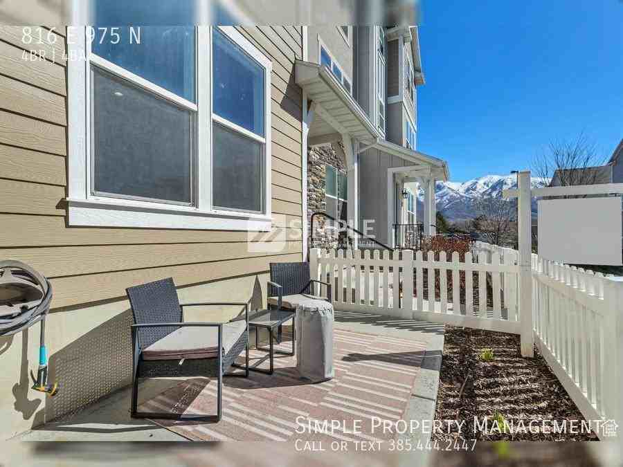 816 E 975 N - Photo 5 of 31