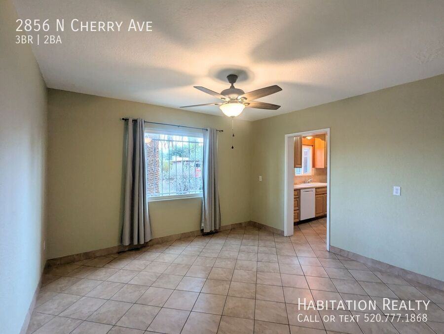 2856 N Cherry Ave - Photo 7 of 23