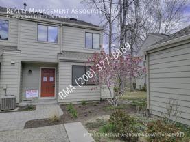 1951 S Wood Duck Ln - Photo 1 of 1