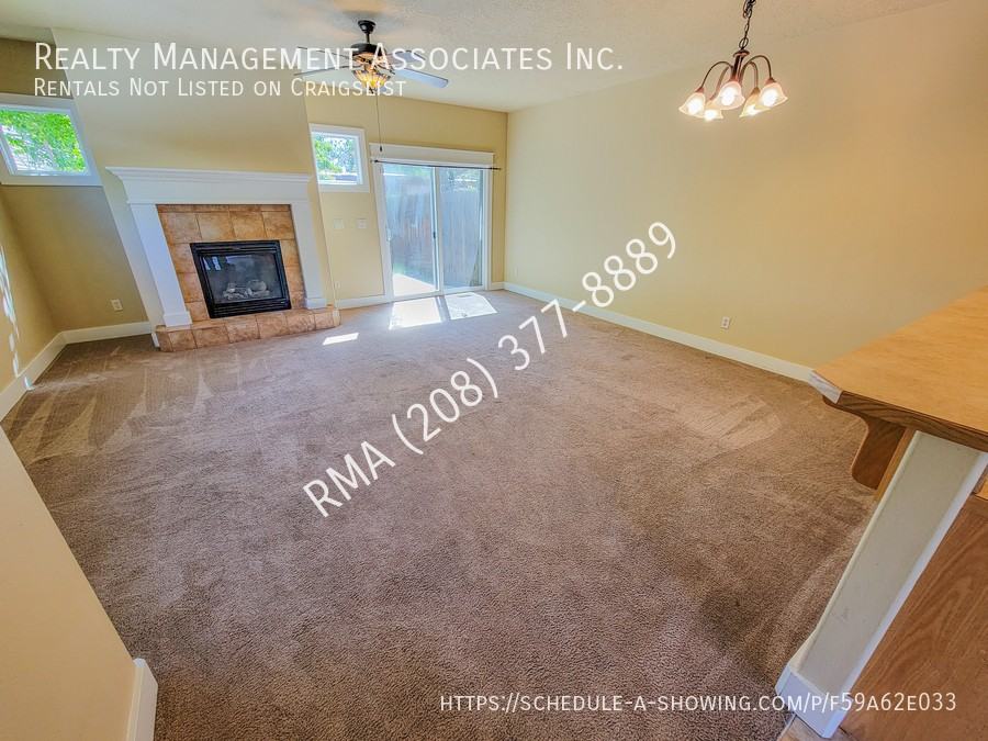 2114 S Dorothy Ave - Photo 5 of 22
