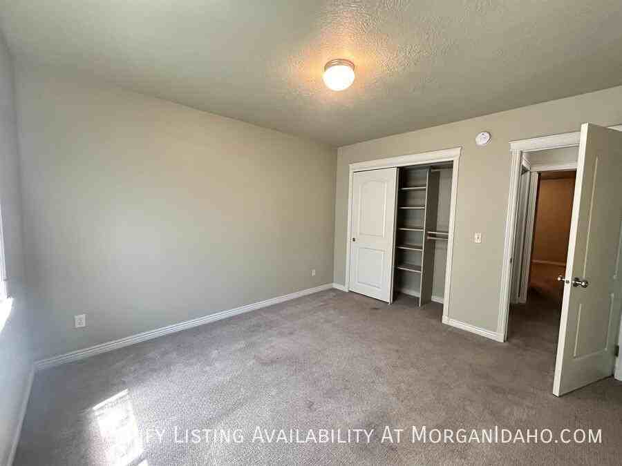 10224 W Maymie Rd - Photo 6 of 9