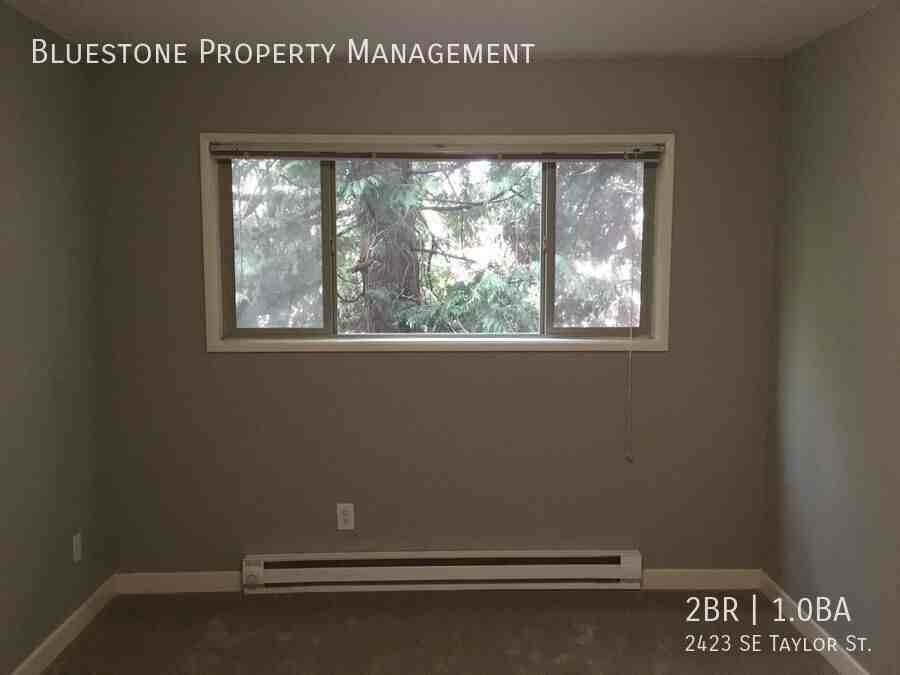 2423 Se Taylor St - Photo 7 of 15