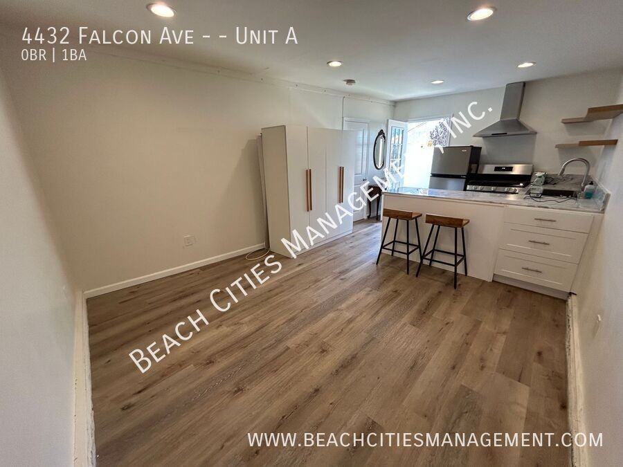 4432 Falcon Ave #A - Photo 7 of 19