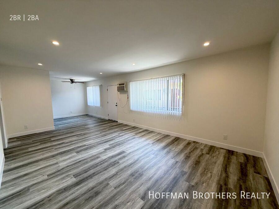 8143 Langdon Ave #216 - Photo 3 of 9
