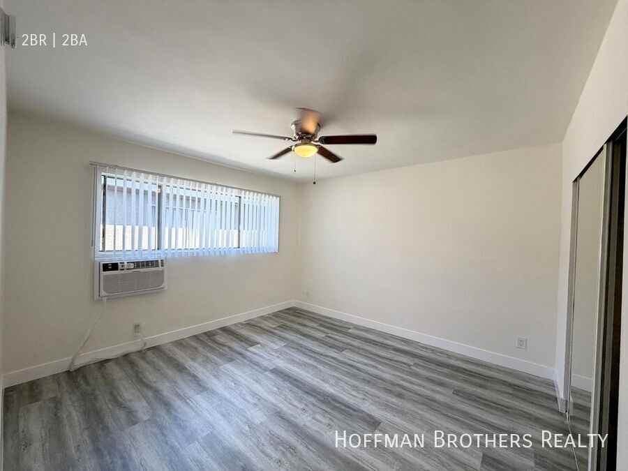 8143 Langdon Ave #216 - Photo 6 of 9